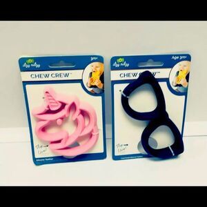 Shake the teething blues away with Two Itzy Ritzy!! Chew Crew Two Figures!‎